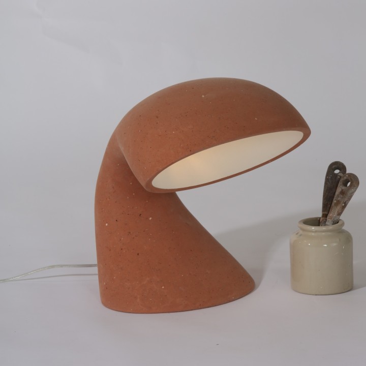 Invider Paps, table lamp in recycled paper | Henri Dejeant