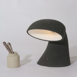 Invider Paps, table lamp in recycled paper | Henri Dejeant
