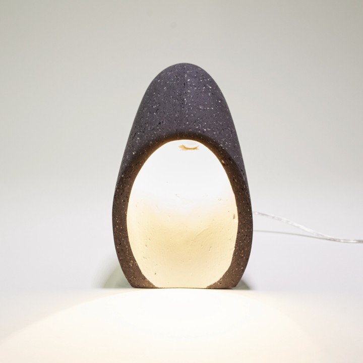 Kokiy, desk lamp in recycled paper | Henri Dejeant