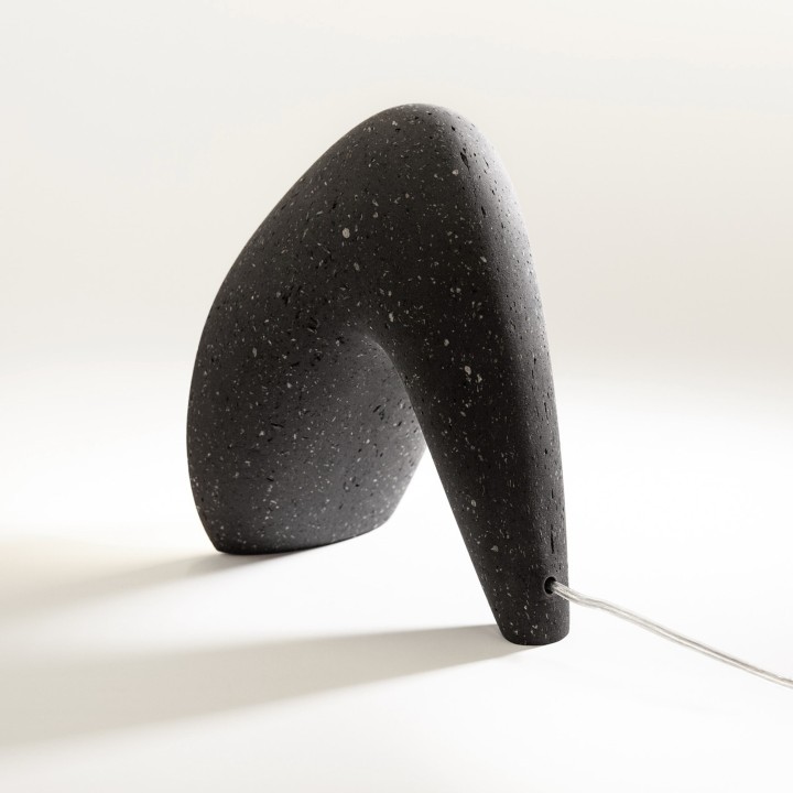 Kokiy, desk lamp in recycled paper | Henri Dejeant