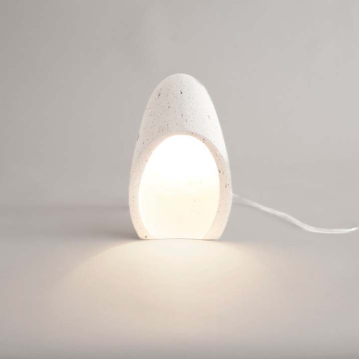 Kokiy, desk lamp in recycled paper | Henri Dejeant