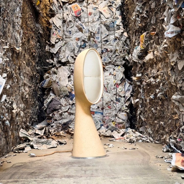 Amba 95, sculptural lamp in recycled paper | Henri Dejeant