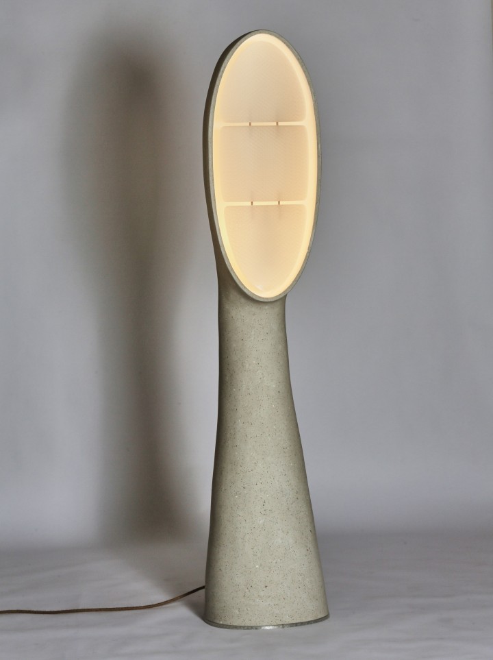 Amba 170, sculptural lamp in recycled paper | Henri Dejeant