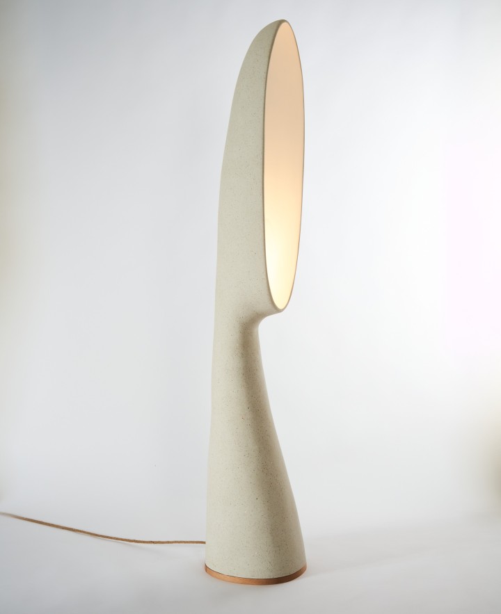 Amba 180, sculptural lamp in recycled paper | Henri Dejeant