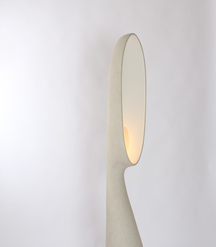Amba 180, sculptural lamp in recycled paper | Henri Dejeant