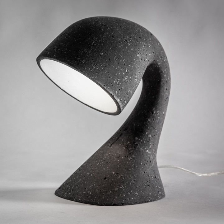 Invider Sista, bedside lamp in recycled paper | Henri Dejeant