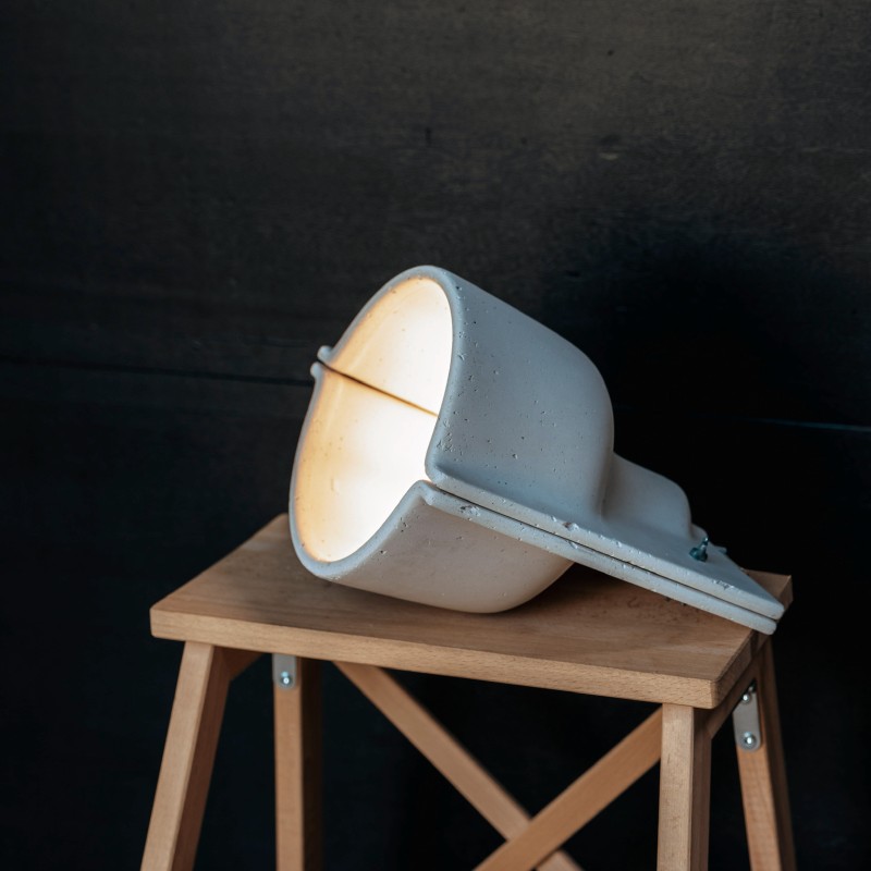 Splitt Portable Lamp