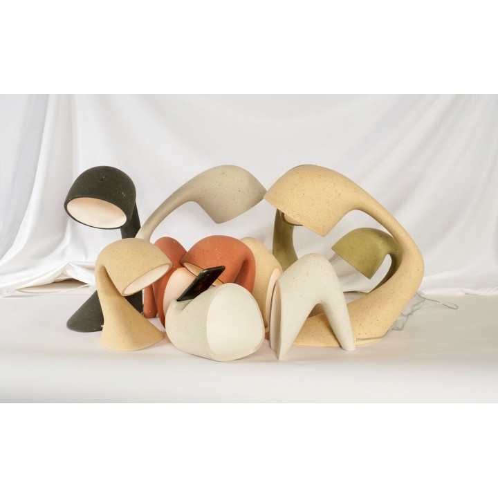 Invider Mom, desk lamp in recycled paper | Henri Dejeant