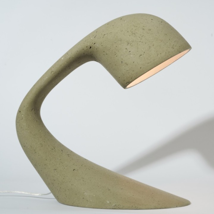 Invider Mom, desk lamp in recycled paper | Henri Dejeant