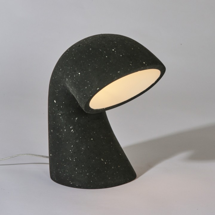 Invider Bro, table lamp in recycled paper | Henri Dejeant